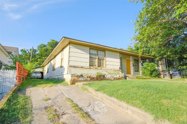 3643 Washburn Avenue, Fort Worth, TX 76107