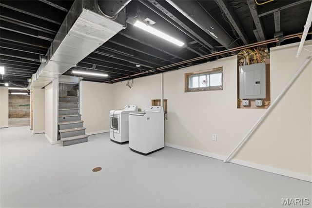 5310 Shaw Avenue, St Louis, MO 63110