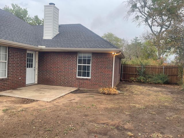 816 Brittany Drive, Denton, TX 76209