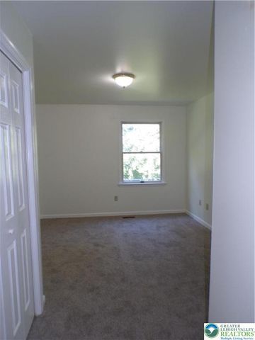 5300 Russell Court 9, Whitehall Twp, PA 18052