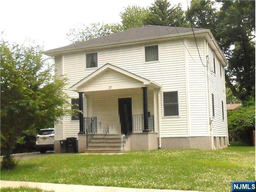 27 West Street, Closter, NJ 07624
