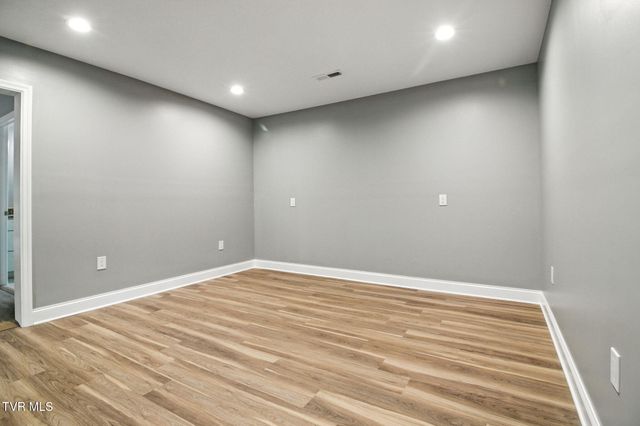 2720 Hodges Ferry Road, Kodak, TN 37764