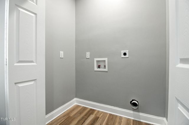 2720 Hodges Ferry Road, Kodak, TN 37764