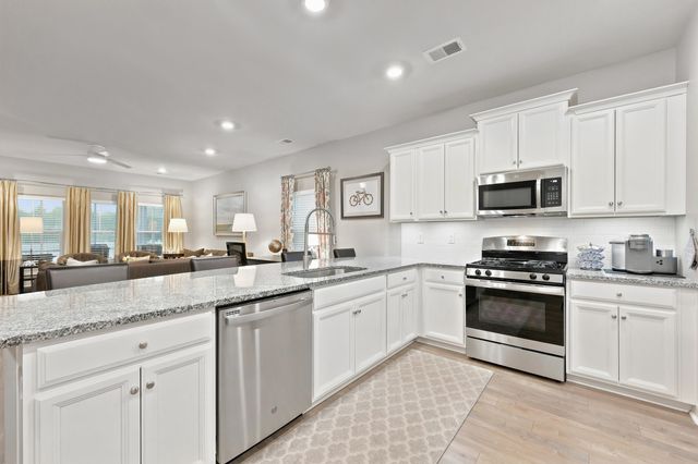 479 Harbison Circle, Myrtle Beach, SC 29579