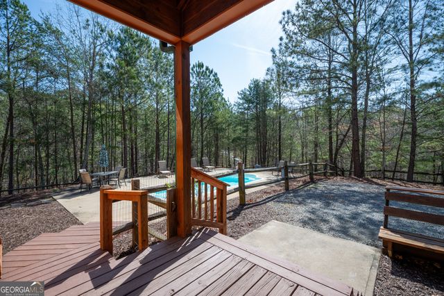 14 Honeysuckle Way, Ellijay, GA 30540