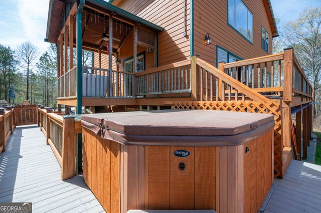 14 Honeysuckle Way, Ellijay, GA 30540