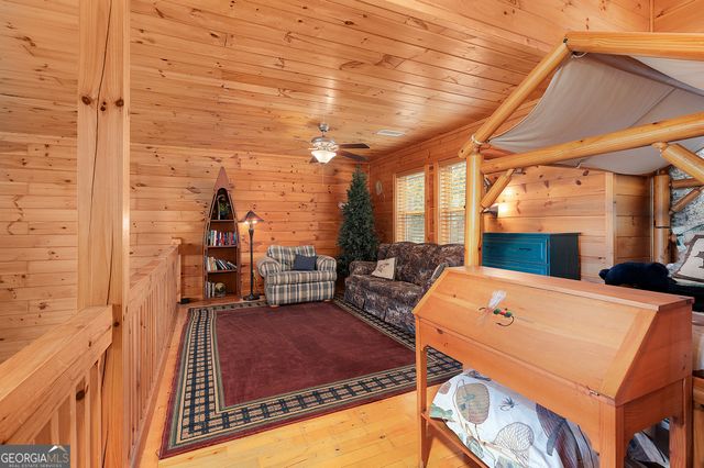 14 Honeysuckle Way, Ellijay, GA 30540