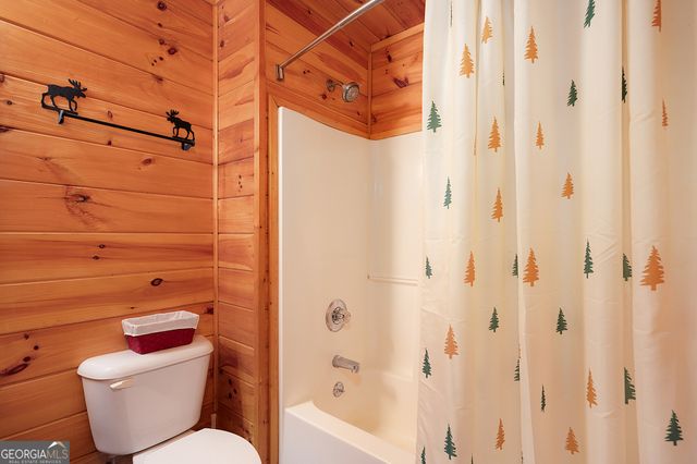 14 Honeysuckle Way, Ellijay, GA 30540