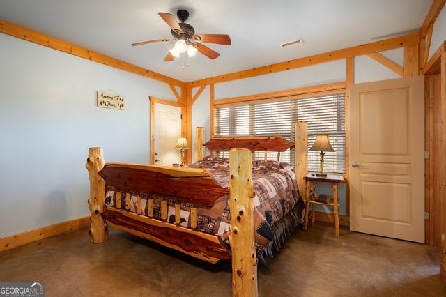 14 Honeysuckle Way, Ellijay, GA 30540