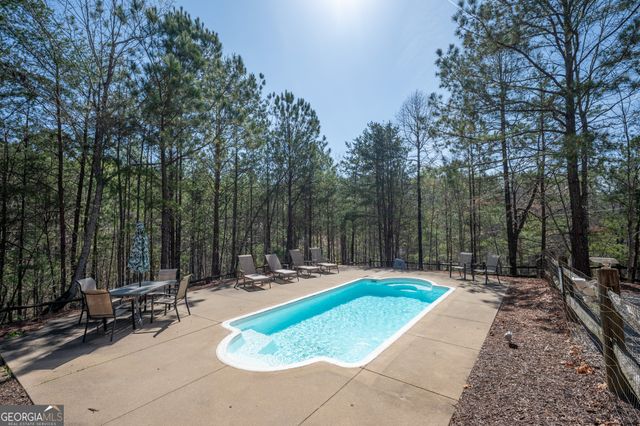 14 Honeysuckle Way, Ellijay, GA 30540