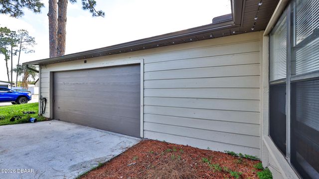 1239 Thomasina Drive, Port Orange, FL 32129