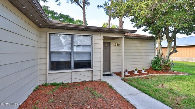 1239 Thomasina Drive, Port Orange, FL 32129