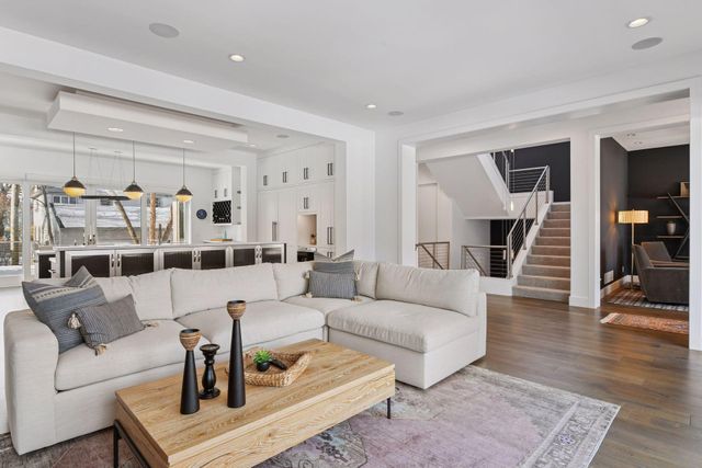 4540 Upton Avenue S, Minneapolis, MN 55410