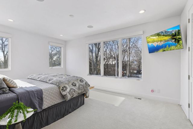 4540 Upton Avenue S, Minneapolis, MN 55410