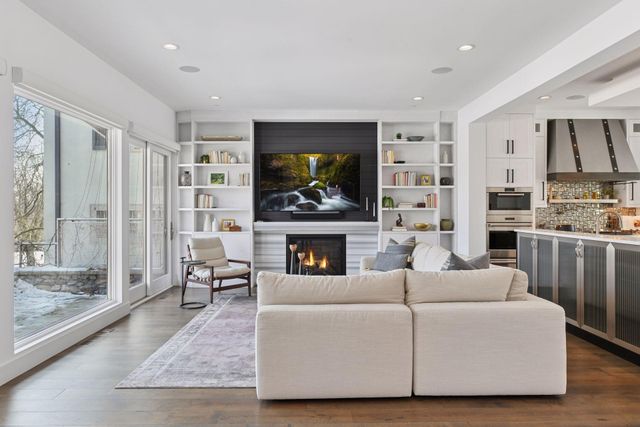 4540 Upton Avenue S, Minneapolis, MN 55410