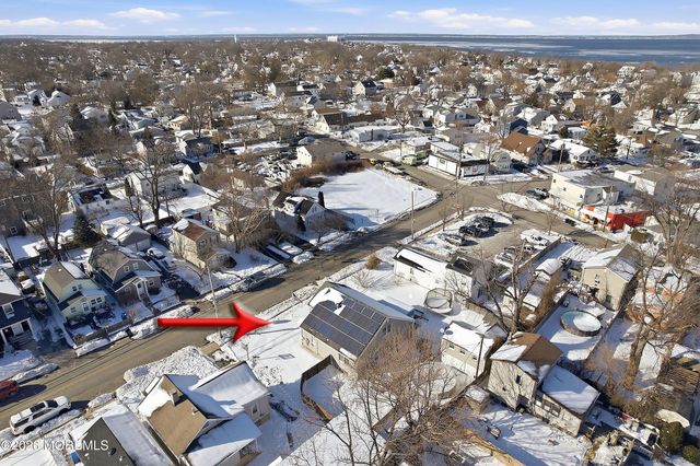 92 Ocean Avenue, North Middletown, NJ 07748