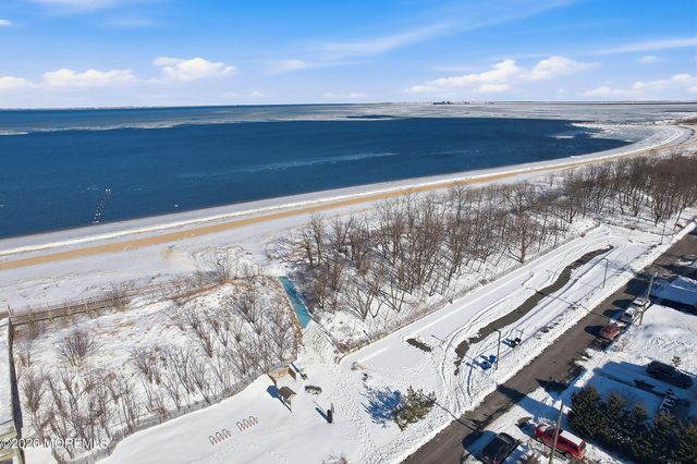 92 Ocean Avenue, North Middletown, NJ 07748