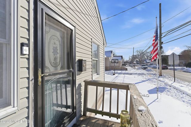 92 Ocean Avenue, North Middletown, NJ 07748