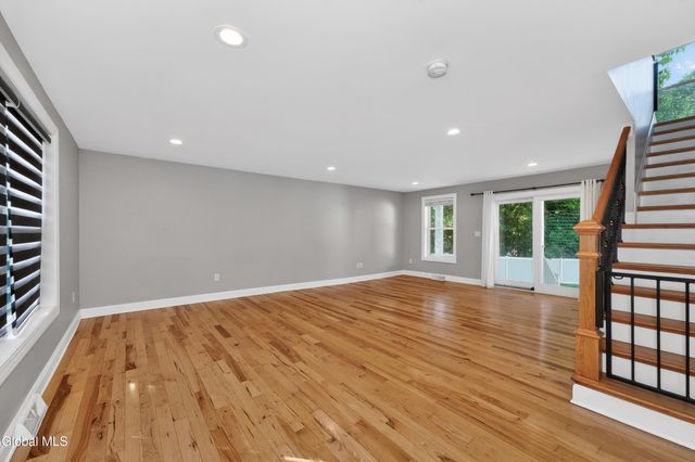 3174 E Lydius Street, Guilderland, NY 12303