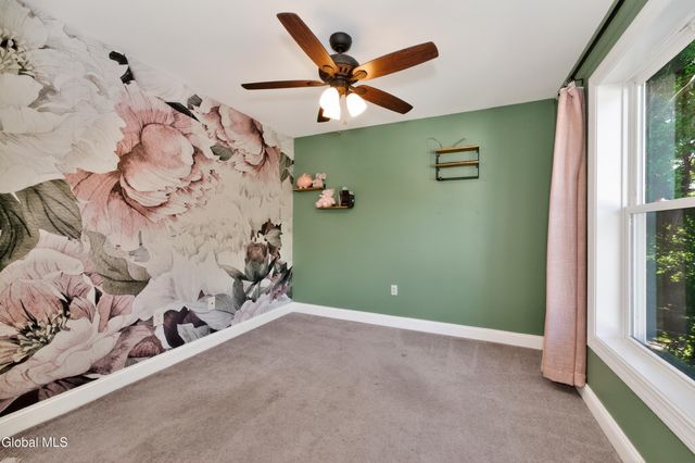 3174 E Lydius Street, Guilderland, NY 12303