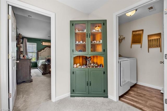 929 Peachtree Meadows Circle, Kernersville, NC 27284