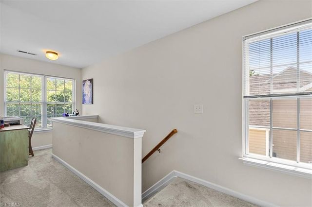 929 Peachtree Meadows Circle, Kernersville, NC 27284