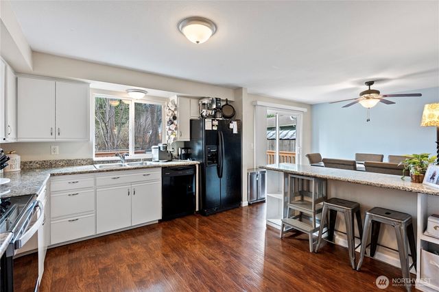 3380 SE Carmae Drive, Port Orchard, WA 98366