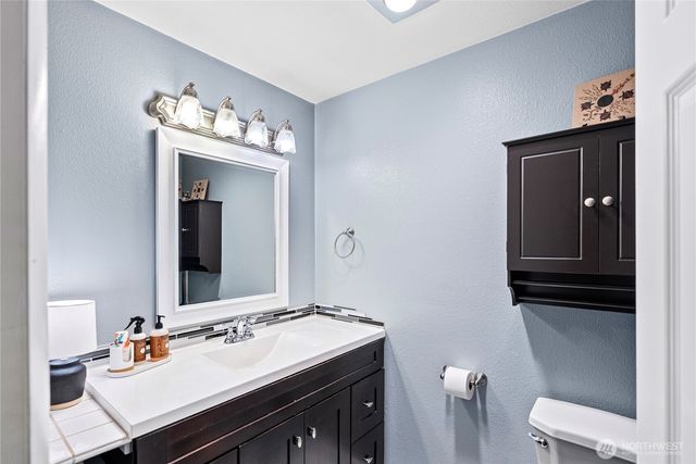 3380 SE Carmae Drive, Port Orchard, WA 98366