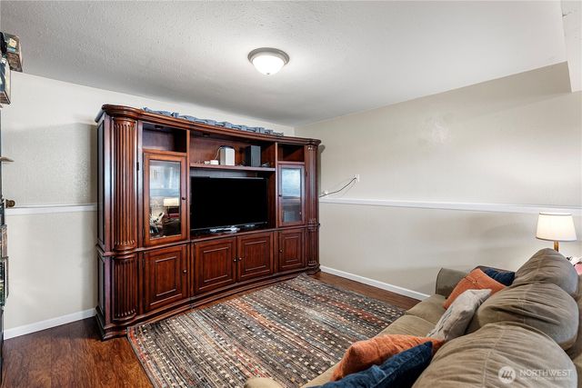 3380 SE Carmae Drive, Port Orchard, WA 98366