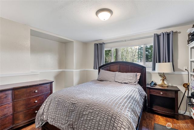 3380 SE Carmae Drive, Port Orchard, WA 98366