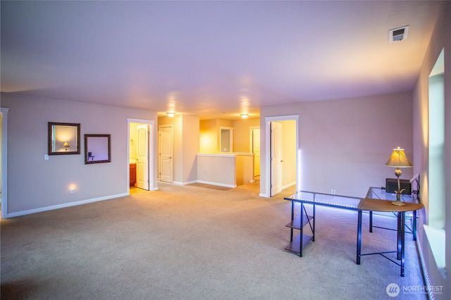 9825 198th Street E, Graham, WA 98338