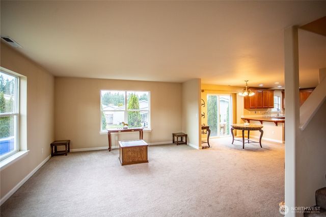 9825 198th Street E, Graham, WA 98338