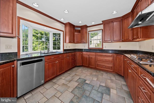 114 CAMERON DR, Hockessin, DE 19707