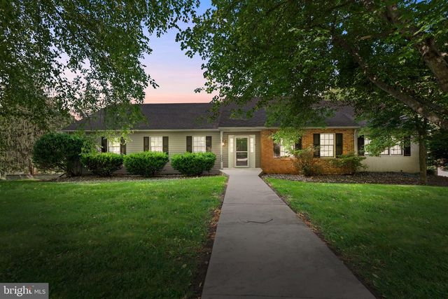 114 CAMERON DR, Hockessin, DE 19707