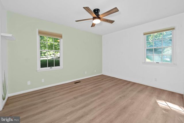 114 CAMERON DR, Hockessin, DE 19707