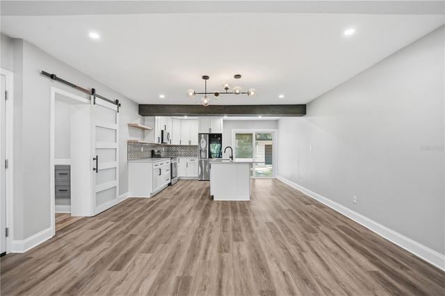707 ABERDEEN CIRCLE, Tampa, FL 33617