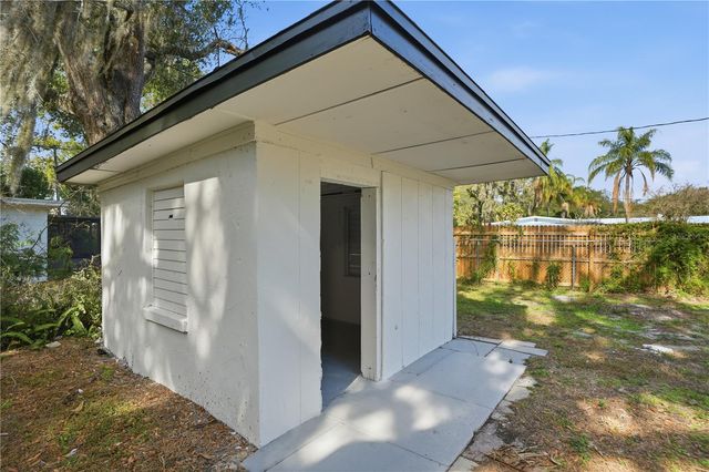 707 ABERDEEN CIRCLE, Tampa, FL 33617