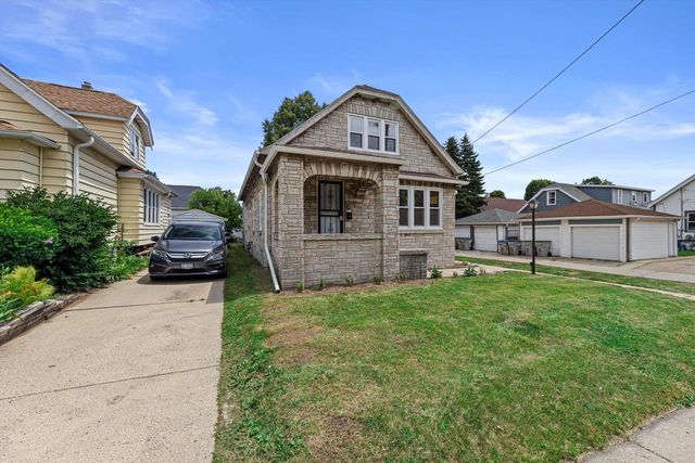 2612 S 20th STREET, Milwaukee, WI 53215