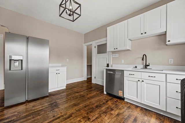 2612 S 20th STREET, Milwaukee, WI 53215