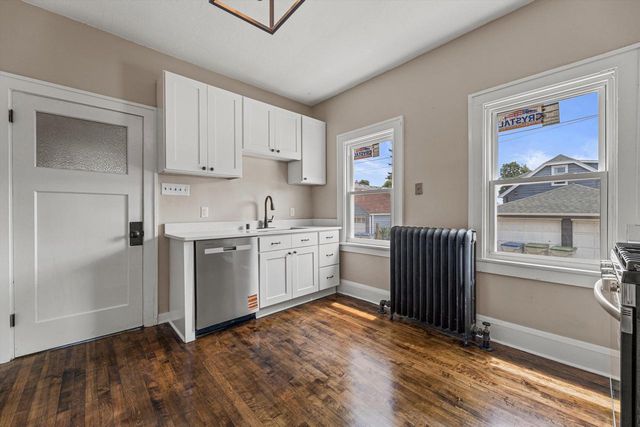 2612 S 20th STREET, Milwaukee, WI 53215