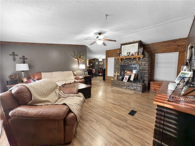 10907 Watershed Road, Havana, AR 72842