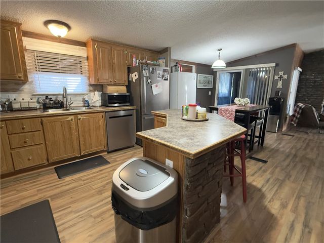 10907 Watershed Road, Havana, AR 72842