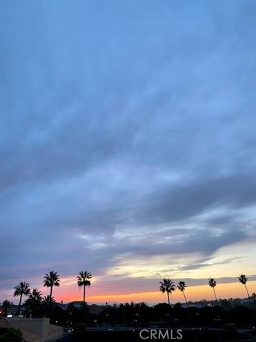 25 Centre Court 90, Dana Point, CA 92629