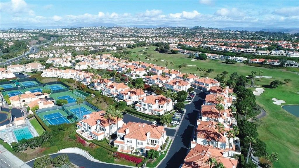25 Centre Court 90, Dana Point, CA 92629
