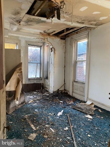 3221 N 15TH ST, Philadelphia, PA 19140