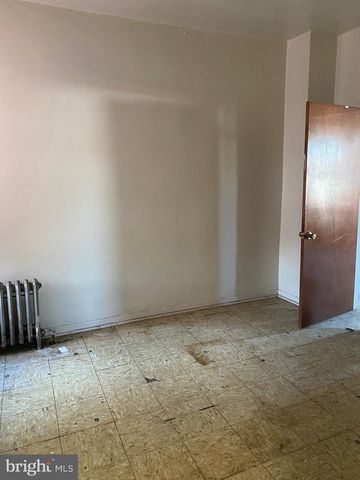 3221 N 15TH ST, Philadelphia, PA 19140