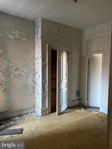 3221 N 15TH ST, Philadelphia, PA 19140