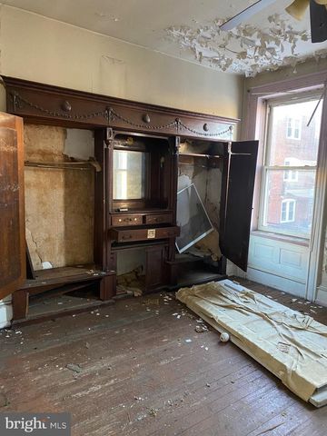 3221 N 15TH ST, Philadelphia, PA 19140