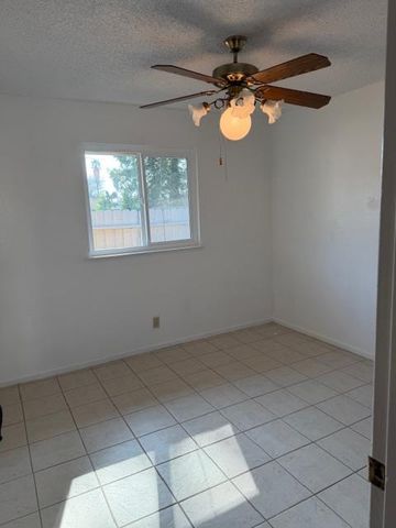 201 N Monterey, Chowchilla, CA 93610