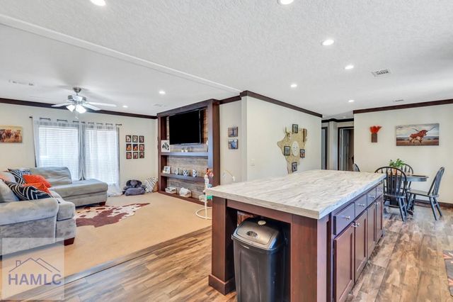 176 Covey Way, Jesup, GA 31546